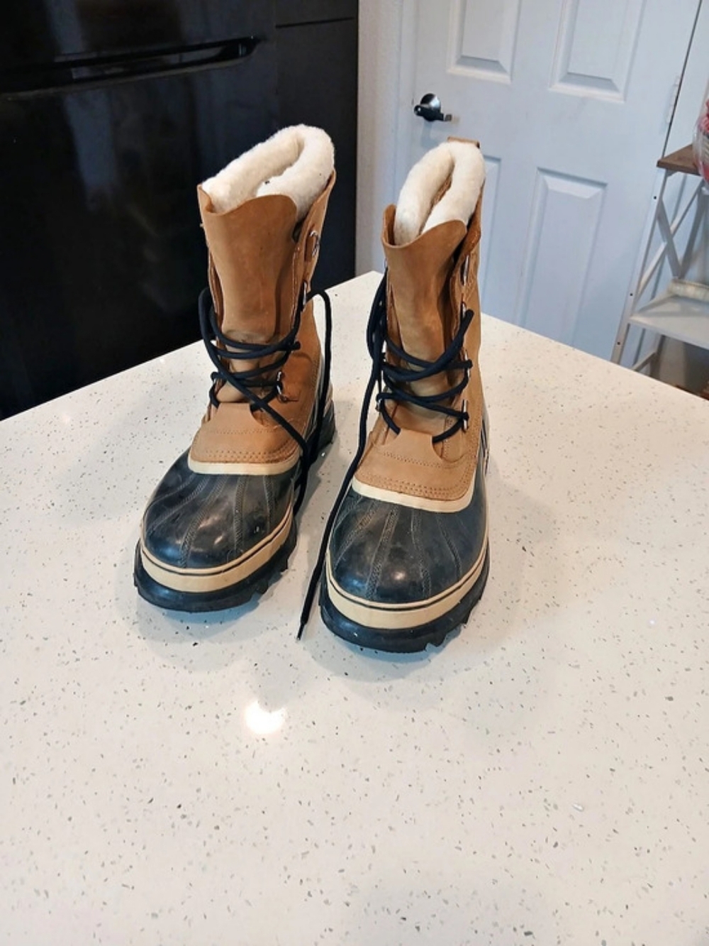 SOREL Caribou Leather Snow Boots US 12